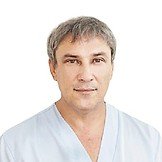 Врач Абиров Ринат Кашафович