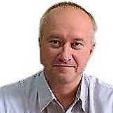 Врач Долгих Антон Александрович
