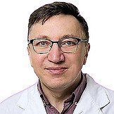 Врач Хайретдинов Раис Кэтдусович