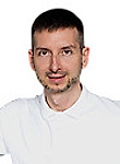 Врач Лазарев Роман Алексеевич