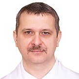 Врач Лялин Олег Юрьевич