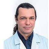 Врач Пряхин Игорь Алексеевич