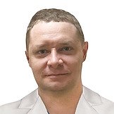 Врач Сидорчев Роман Владимирович