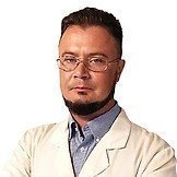Врач Тазиев Тимур Ленарович