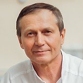 Врач Воронов Евгений Львович
